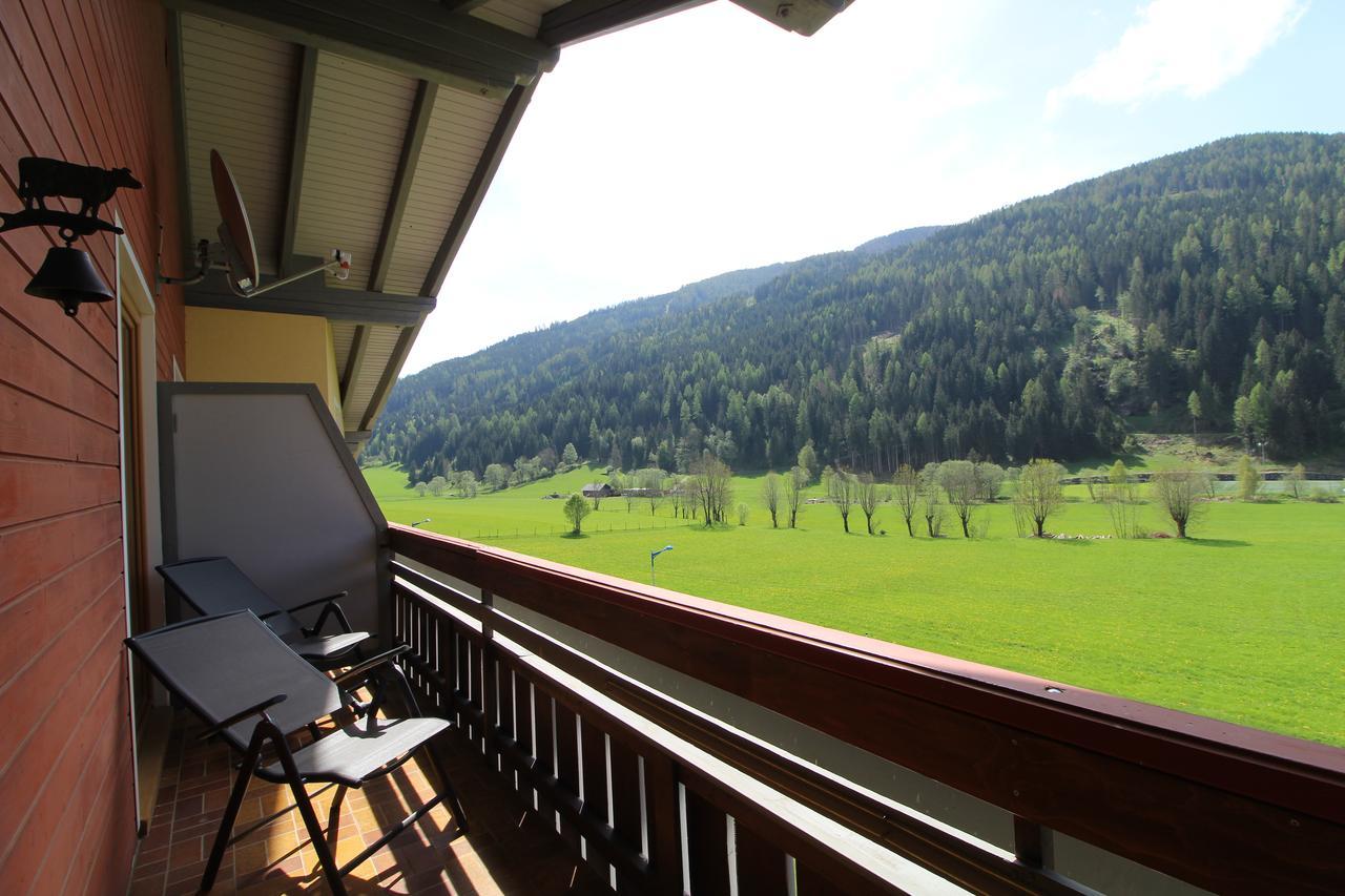 Ferienwohnung RoZa´s Nest by Isa Badkleinkirchheim Bad Kleinkirchheim Exterior foto