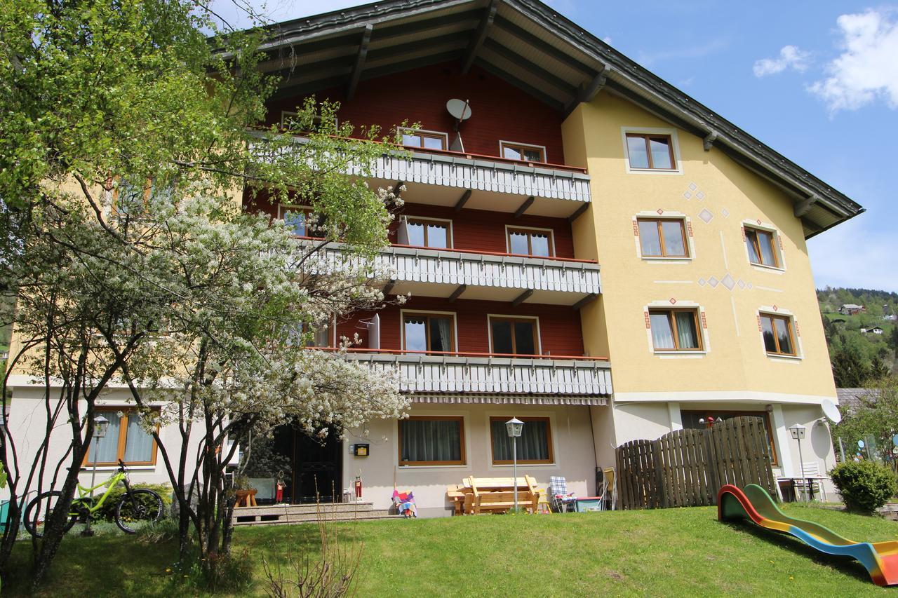 Ferienwohnung RoZa´s Nest by Isa Badkleinkirchheim Bad Kleinkirchheim Exterior foto